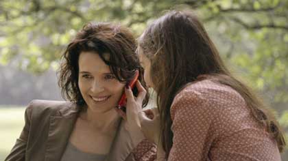Juliette Binoche e Anaïs Demoustier in ELLES © SZYMON ROGINSKI Juliette Binoche e Anaïs Demoustier in ELLES © SZYMON ROGINSKI