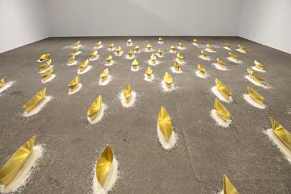 ArtBasel2013_Unlimited_Wolfgang-Laib-Ropac@MCH-Messe-Schweiz-(Basel)-AG