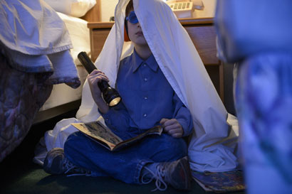 Jaeden Lieberher in Midnight Special di Jeff Nichols - Photo: Ben Rothstein © 2016 WARNER BROS. ENTERTAINMENT INC. AND RATPAC-DUNE ENTERTAINMENT LLC Jaeden Lieberher in Midnight Special di Jeff Nichols - Photo: Ben Rothstein © 2016 WARNER BROS. ENTERTAINMENT INC. AND RATPAC-DUNE ENTERTAINMENT LLC