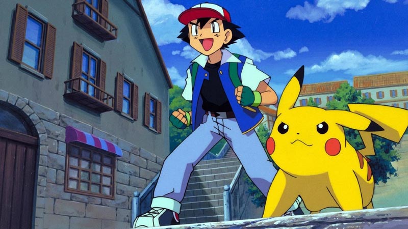 Ash Ketchum, protagonista del cartone animato, con Pikachu
