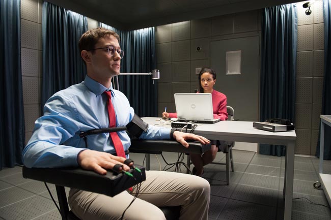 Un'immagine di Snowden - Photo: courtesy of TIFF