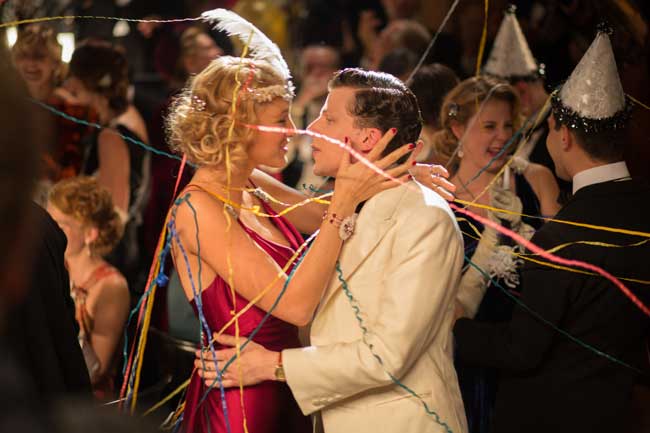 Blake Lively e Jesse Eisenberg in Café Society - Photo: courtesy of Warner Bros.