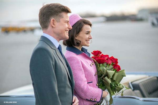 Caspar Phillipson (JFK) e Natalie Portman in JACKIE - Foto: Courtesy of Lucky Red Caspar Phillipson (JFK) e Natalie Portman in JACKIE di Pablo Larraín Foto: Courtesy of Lucky Red