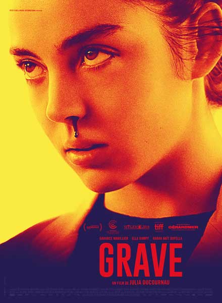 Il poster del film Grave (Raw)