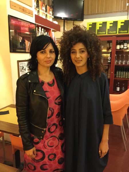 La regista Maysaloun Hamoud e l’attrice Mouna Hawa a Milano La regista Maysaloun Hamoud e l’attrice Mouna Hawa a Milano
