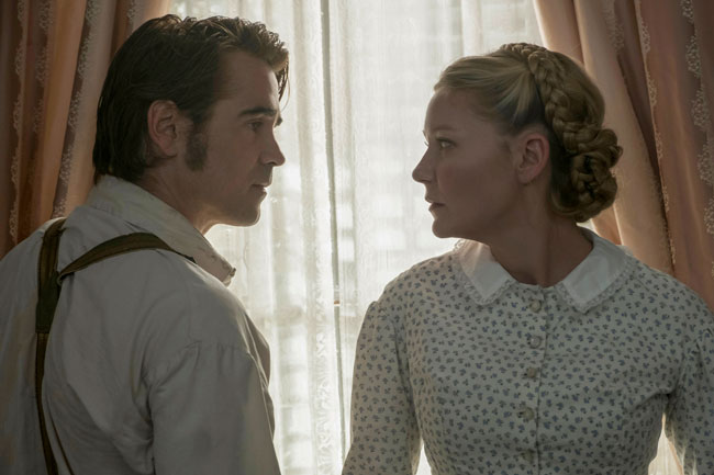 Colin Farrell e Kirsten Dunst nel film L’Inganno (The Beguiled) © 2017 Focus Features LLC. All Rights Reserved. Colin Farrell e Kirsten Dunst nel film L’Inganno (The Beguiled) © 2017 Focus Features LLC. All Rights Reserved.