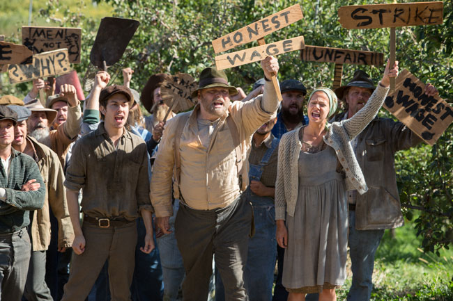 una scena del film In dubious Battle - Photo: courtesy of AMBI Media Italia una scena del film In dubious Battle - Photo: courtesy of AMBI Media Italia
