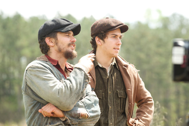 una scena del film In dubious Battle - Photo: courtesy of AMBI Media Italia una scena del film In dubious Battle - Photo: courtesy of AMBI Media Italia