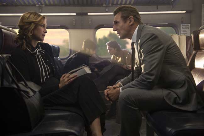 Vera Farmiga e Liam Neeson in una scena del film L’uomo sul treno - Photo: courtesy of Eagle Pictures Vera Farmiga e Liam Neeson in una scena del film L’uomo sul treno - Photo: courtesy of Eagle Pictures