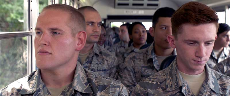 SPENCER STONE e SETH MERIWETHER in una scena di Ore 15:17 Attacco al treno - Photo: courtesy of Warner Bros. Pictures SPENCER STONE e SETH MERIWETHER in una scena di Ore 15:17 Attacco al treno - Photo: courtesy of Warner Bros. Pictures