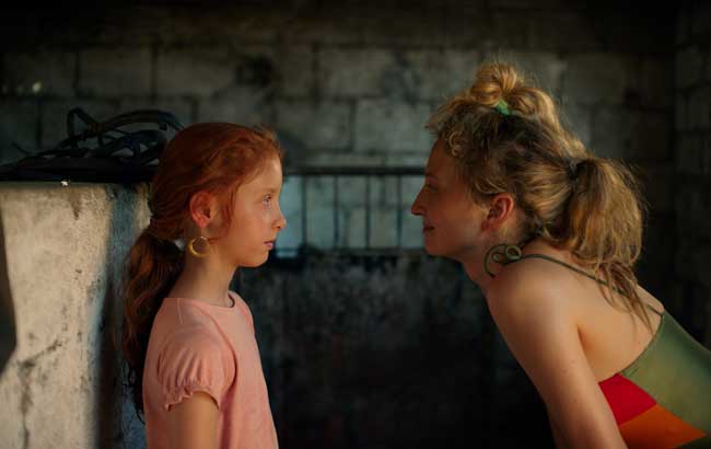 Sara Casu e Alba Rohrwacher nel film Figlia Mia © Vivo film / Colorado Film / Match Factory Productions / Bord Cadre Films Sara Casu e Alba Rohrwacher nel film Figlia Mia © Vivo film / Colorado Film / Match Factory Productions / Bord Cadre Films