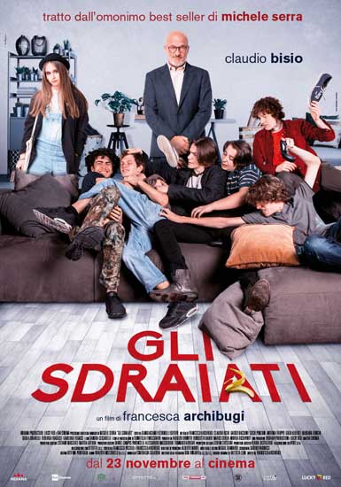 la locandina del film Gli Sdraiati la locandina del film Gli Sdraiati