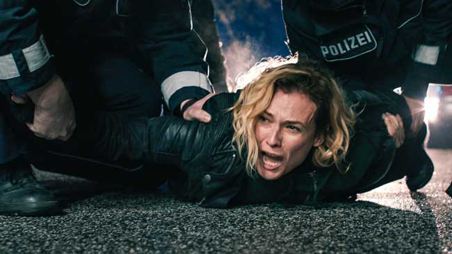 Diane Kruger nel film Oltre la notte - Photo: courtesy of BIM Distribuzione Diane Kruger nel film Oltre la notte - Photo: courtesy of BIM Distribuzione