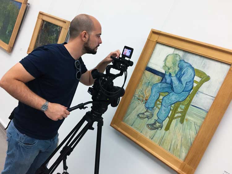 il backstage dalle riprese del film Van Gogh tra il grano e il cielo al Kröller Müller Museum di Otterlo il backstage dalle riprese del film Van Gogh tra il grano e il cielo al Kröller Müller Museum di Otterlo