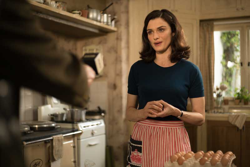 Rachel Weisz nel film Il mistero di Donald C. - Photo: courtesy of Adler Entertainment Rachel Weisz nel film Il mistero di Donald C. - Photo: courtesy of Adler Entertainment