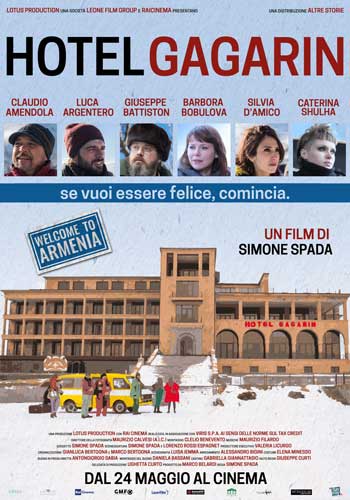 la locandina del film Hotel Gagarin la locandina del film Hotel Gagarin