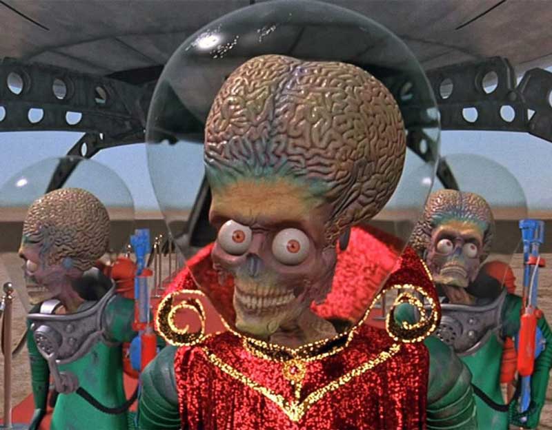 gli alieni di Mars Attacks! in mostra a Milano gli alieni di Mars Attacks in mostra a Milano