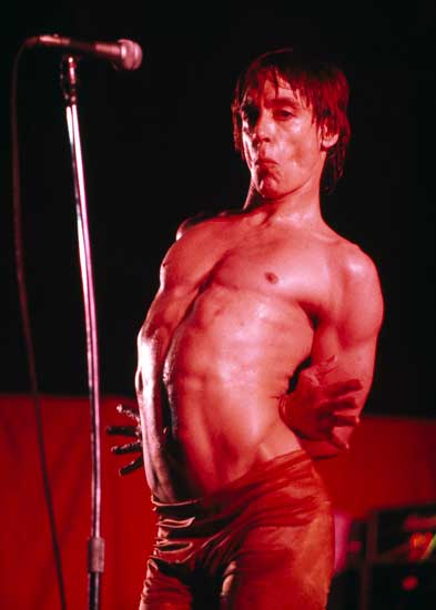 Guido Harari, Iggy Pop, Parma, Palasport, 28 maggio 1979 © Guido Harari Guido Harari, Iggy Pop, Parma, Palasport, 28 maggio 1979 - copyright Guido Harari