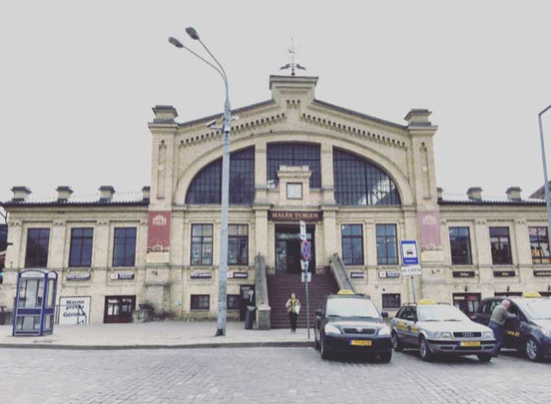il mercato coperto di Vilnius - Photo © Anna Falciasecca il mercato coperto di Vilnius - Photo by Anna Falciasecca