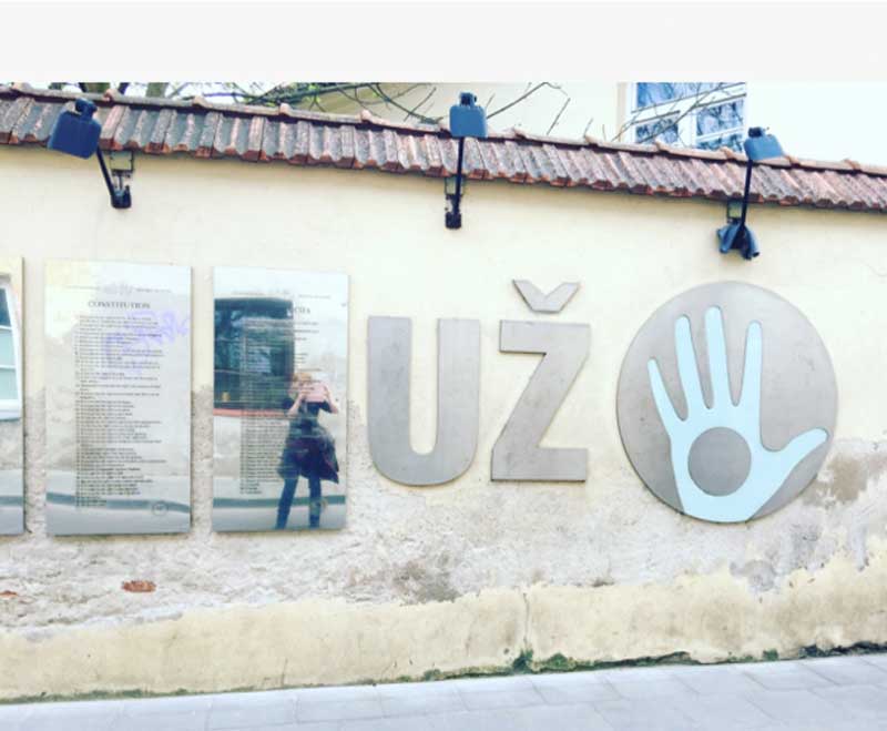 La Costituzione della Repubblica di Uzupis - Photo © Anna Falciasecca La Costituzione della Repubblica di Uzupis - Photo by Anna Falciasecca
