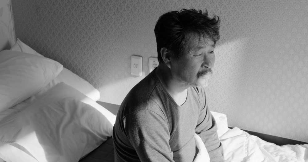 KI Joobong nel film Hotel by the River - Photo: courtesy of Locarno Festival KI Joobong nel film Hotel by the River - Photo: courtesy of Locarno Festival