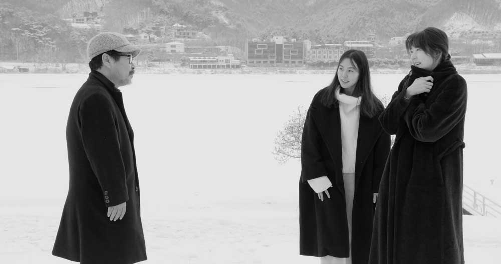 un’immagine del film Hotel by the River - Photo: courtesy of Locarno Festival un’immagine del film Hotel by the River - Photo: courtesy of Locarno Festival