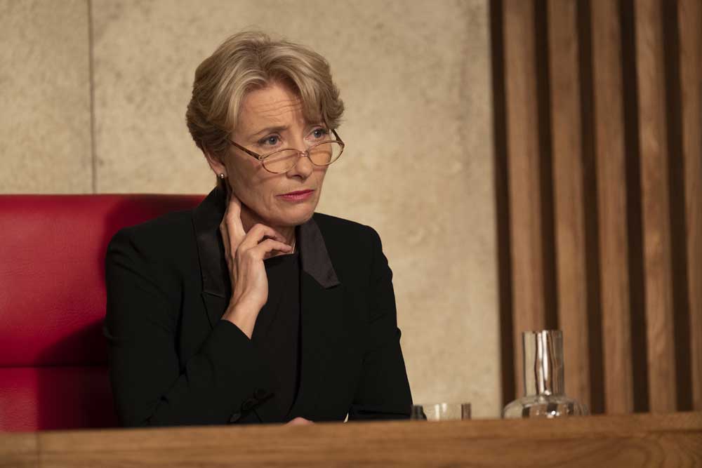 Emma Thompson in una scena del film Il Verdetto - Photographer Credit: Nick Wall Copyright: © 2017 Free Choice, LLC. Emma Thompson in una scena del film Il Verdetto - Photographer Credit: Nick Wall Copyright: © 2017 Free Choice, LLC.