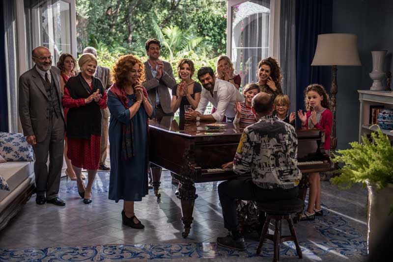 una scena del film A casa tutti bene - Photo: courtesy of 01 Distribution una scena del film A casa tutti bene - Photo: courtesy of 01 Distribution