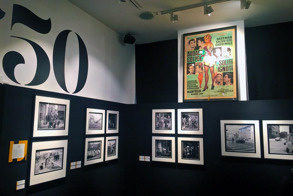 L’allestimento della mostra Milano e il Cinema:la sala dedicata agli Anni Cinquanta - Photo: MaSeDomani L’allestimento della mostra Milano e il Cinema:la sala dedicata agli Anni Cinquanta - Photo: MaSeDomani