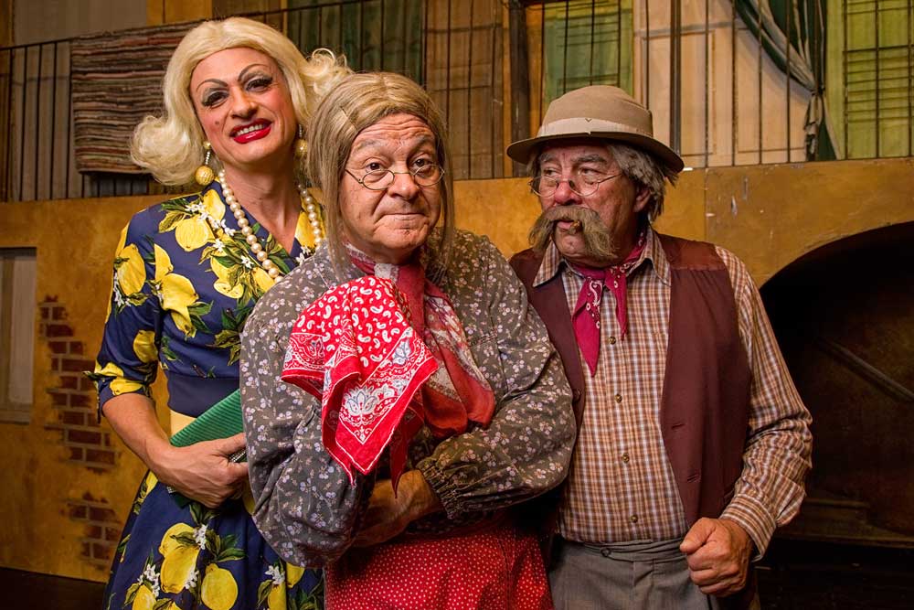 Capodanno a teatro: al Teatro della Luna coi Legnanesi - Foto di Federico Vagliati Capodanno a teatro: al Teatro della Luna coi Legnanesi - Foto di Federico Vagliati