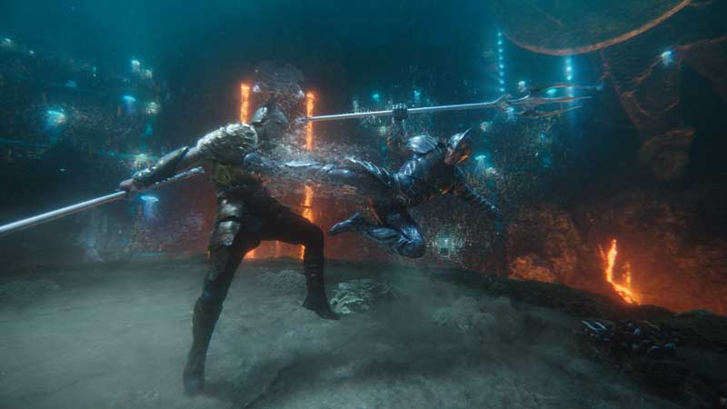 Jason Momoa è Aquaman in Aquaman. Copyright: © 2018 Warner Bros. Entertainment Inc. Photo Credit: Courtesy of Warner Bros. Pictures Jason Momoa è Aquaman in Aquaman. Copyright: © 2018 Warner Bros. Entertainment Inc. Photo Credit: Courtesy of Warner Bros. Pictures