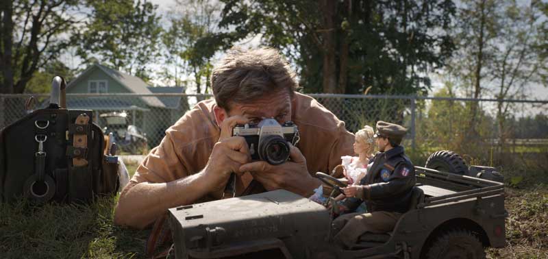 una scena del film Benvenuti a Marwen - Photo: curtesy of Universal Pictures
