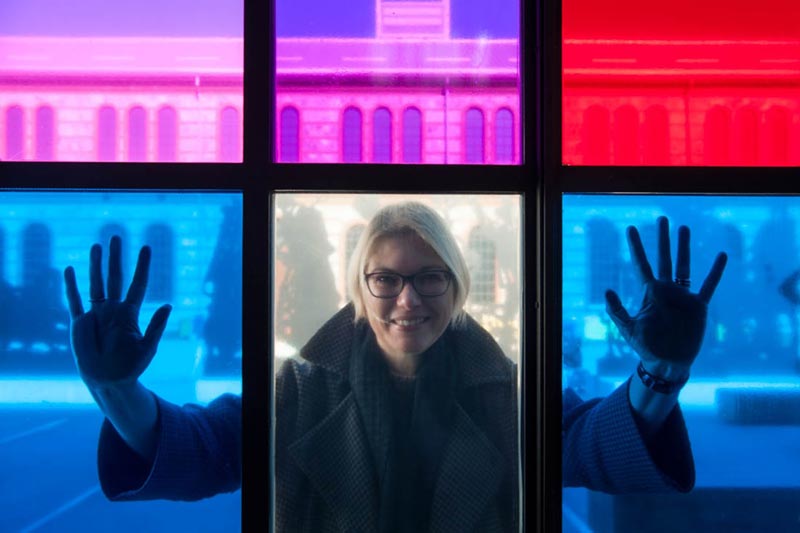 Barbara Caputo, Fisica, docente di Ingegneria informatica presso l’Università La Sapienza di Roma e ricercatrice all’IIT-Istituto Italiano di Tecnologia. Mostra “Una vita da scienziata – I volti del progetto #100esperte”, fotografo Gerald Bruneau, ©Fondazione Bracco Una vita da scienziata - Barbara Caputo -Foto di Gerald-Bruneau © Fondazione Bracco