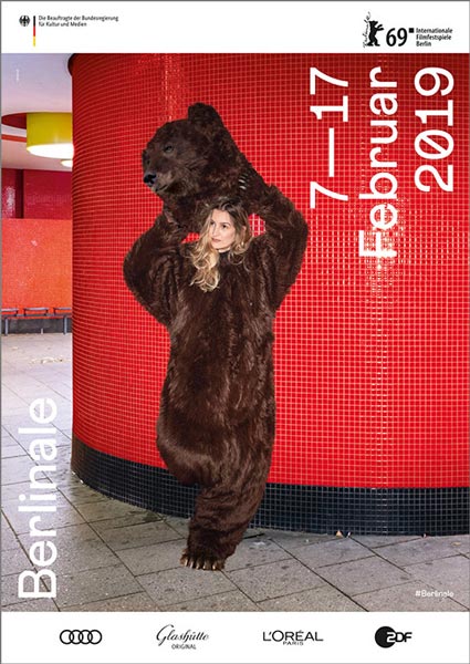Il poster della Berlinale 2019 © Internationale Filmfestspiele Berlin / Velvet Creative Office Il poster della Berlinale 2019 (c) Internationale Filmfestspiele Berlin / Velvet Creative Office
