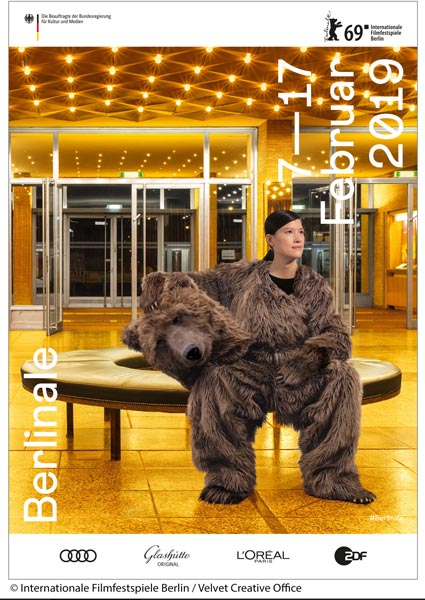 uno dei poster della Berlinale 2019 © Internationale Filmfestspiele Berlin / Velvet Creative Office Berlinale 2019 poster © Internationale Filmfestspiele Berlin / Velvet Creative Office