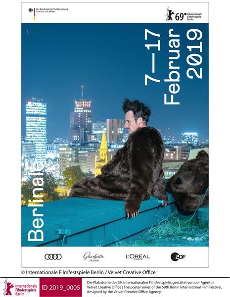 una variante del poster della Berlinale 2019 © Internationale Filmfestspiele Berlin / Velvet Creative Office una variante del poster della Berlinale 2019 © Internationale Filmfestspiele Berlin / Velvet Creative Office